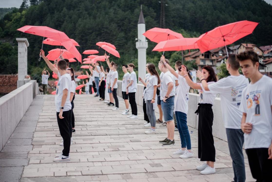 “Block the Hatred; Share the Love” campaign: Pupils from all over BiH gather in Konjic to condemn hate speech and bulling