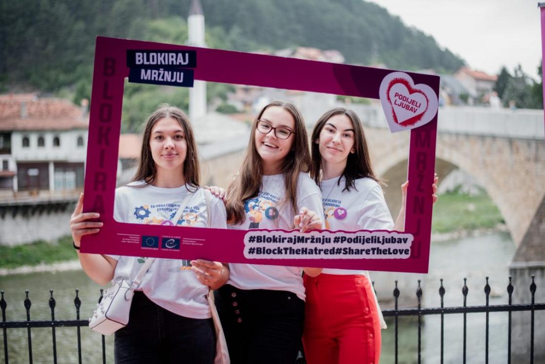 “Block the Hatred; Share the Love” campaign: Pupils from all over BiH gather in Konjic to condemn hate speech and bulling