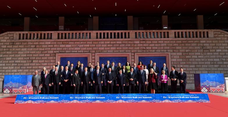 Group picture from the Western Balkans Summit in Tirana