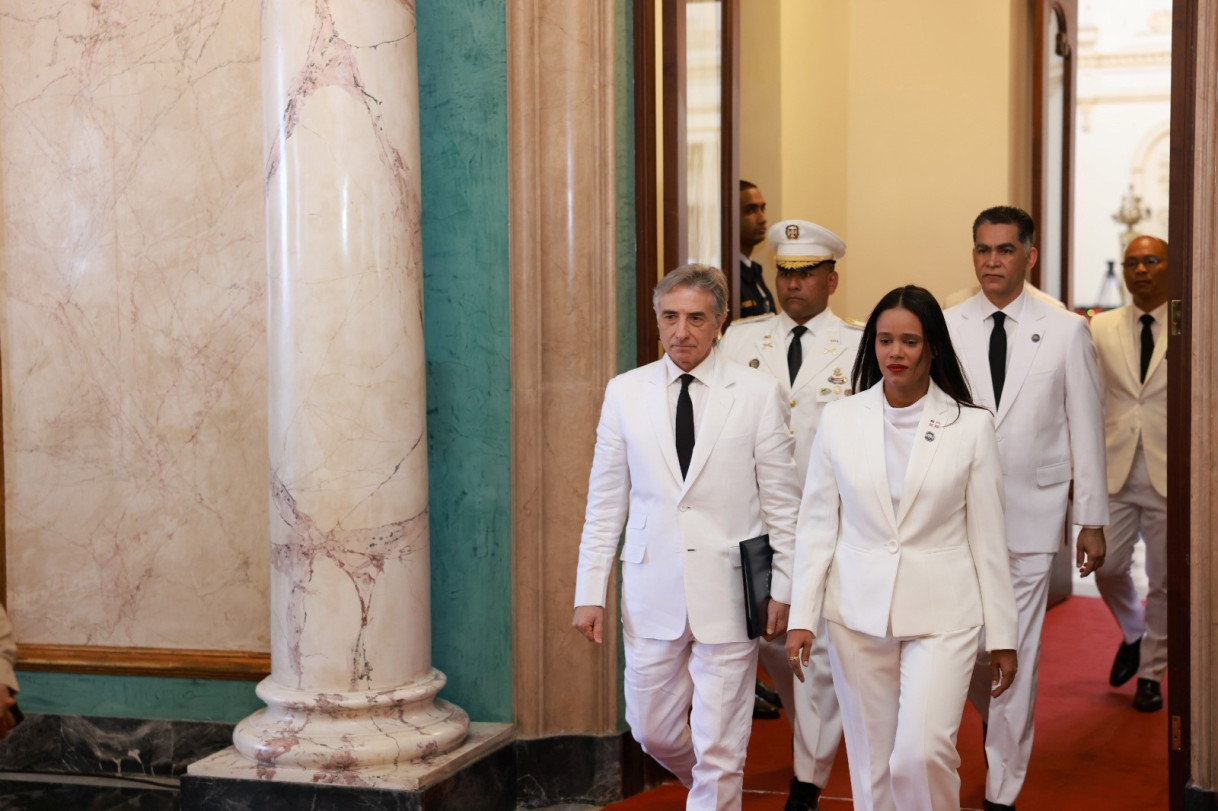 Llegada al Palacio Nacional para la presentación al Presidente Luis Abinader