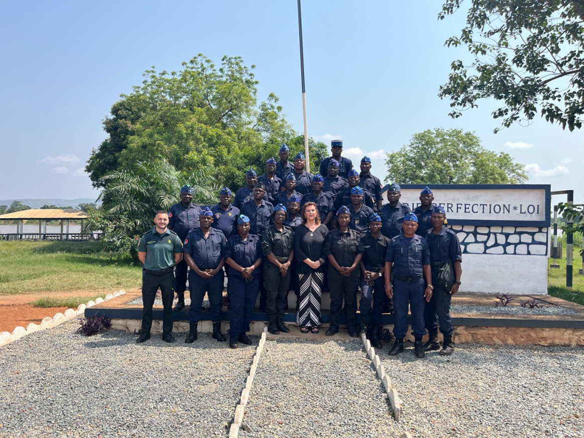 Human rights training at the National Gendarmerie School of Kolongo