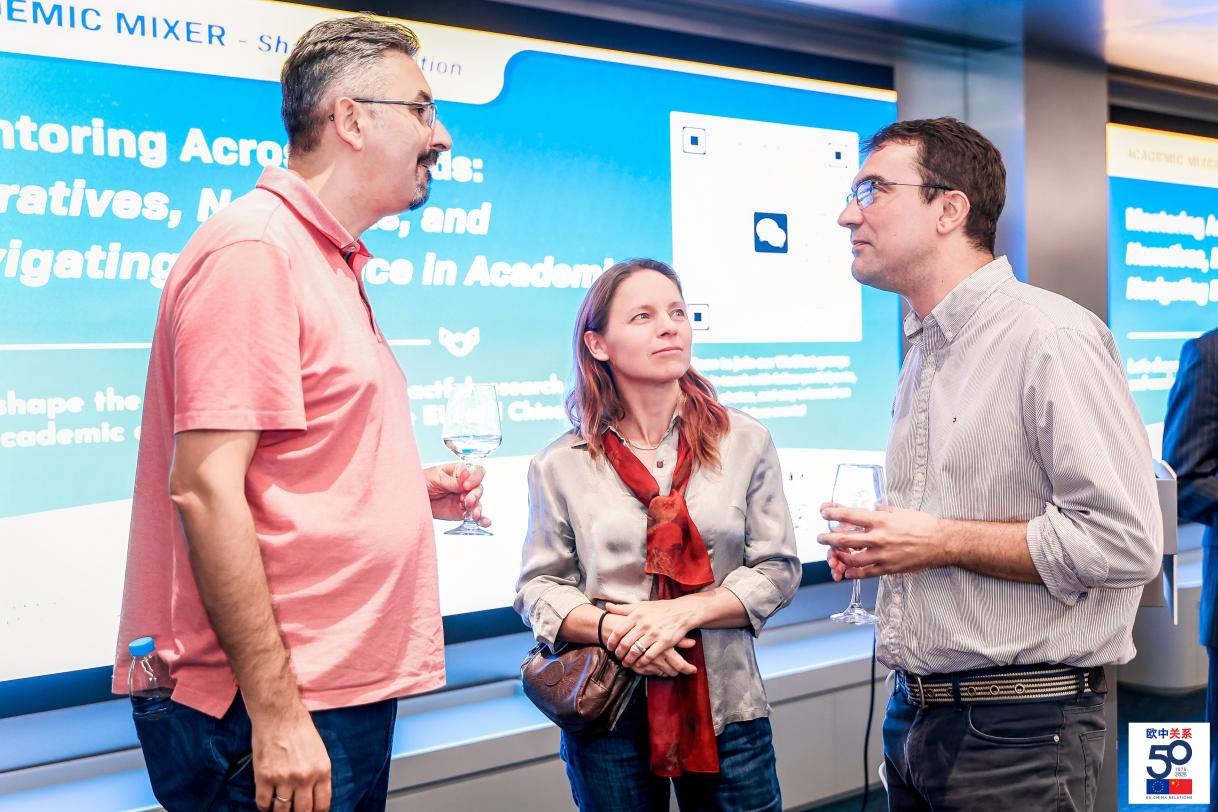 DELCHN_20250919_SH Academic Mixer (1).jpg