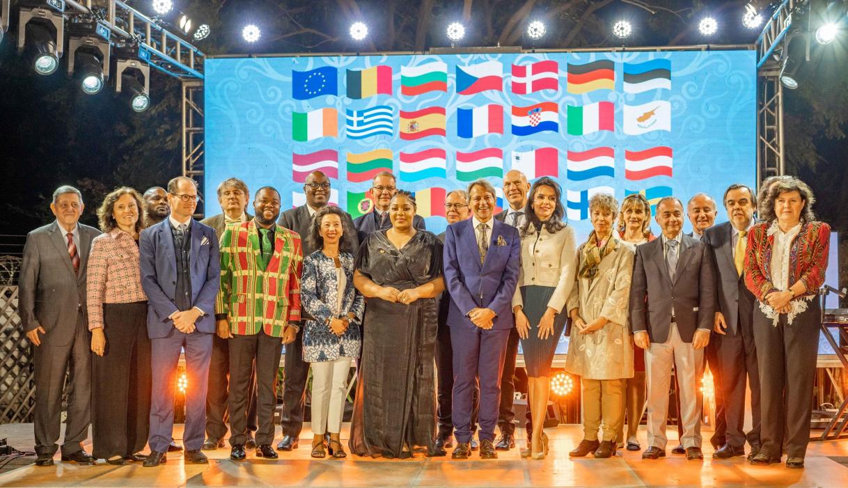 EU Member States in Zimbabwe pose for Family Photo during the 9th of May Europe Day celebrations 