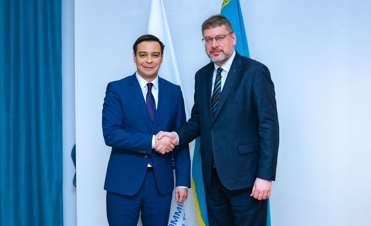 Meeting with Human Rights Commissioner in the Republic of Kazakhstan, H.E. Mr Arthur Lastayev.