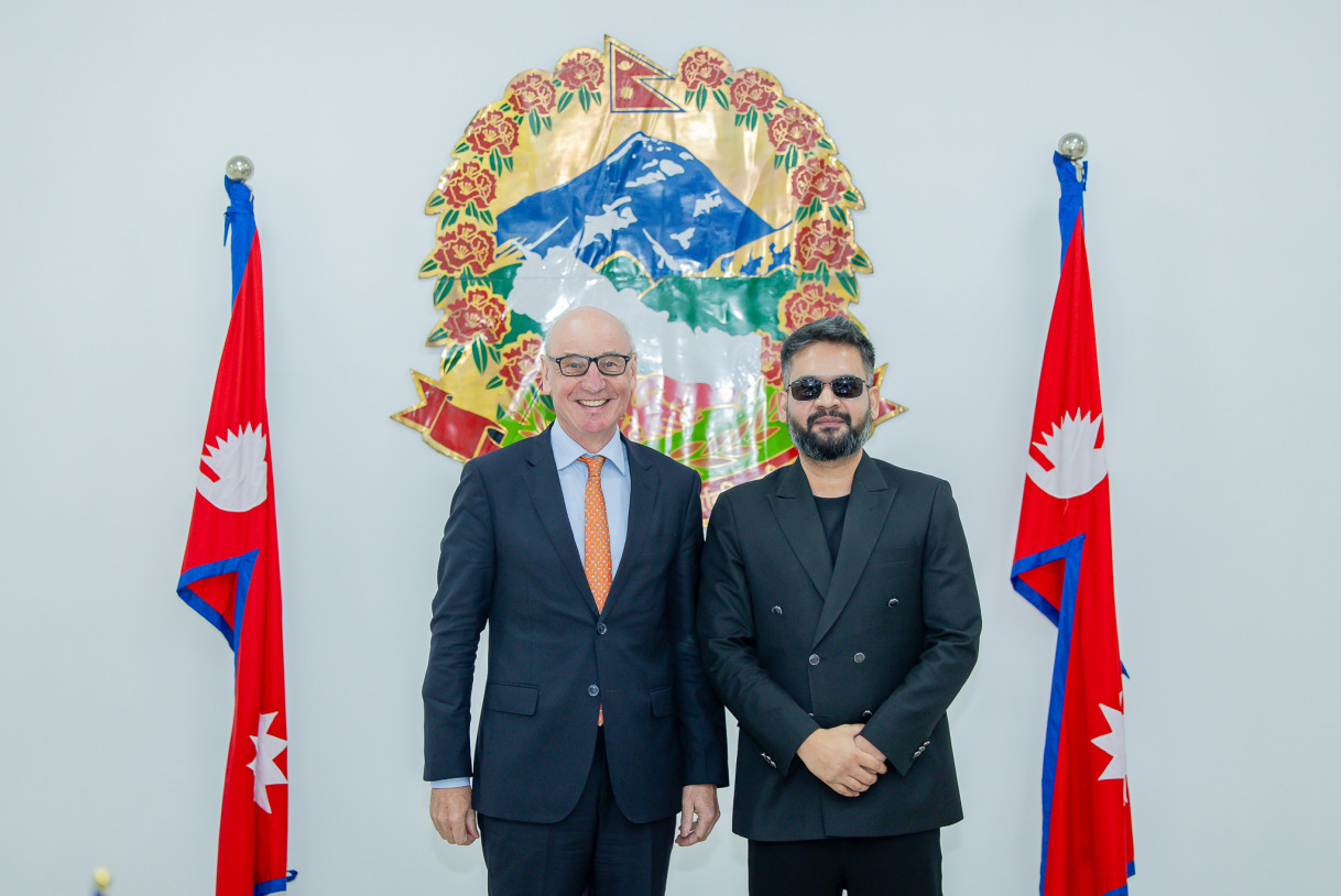 H.E. Dr. Robert Zischg, Austria.