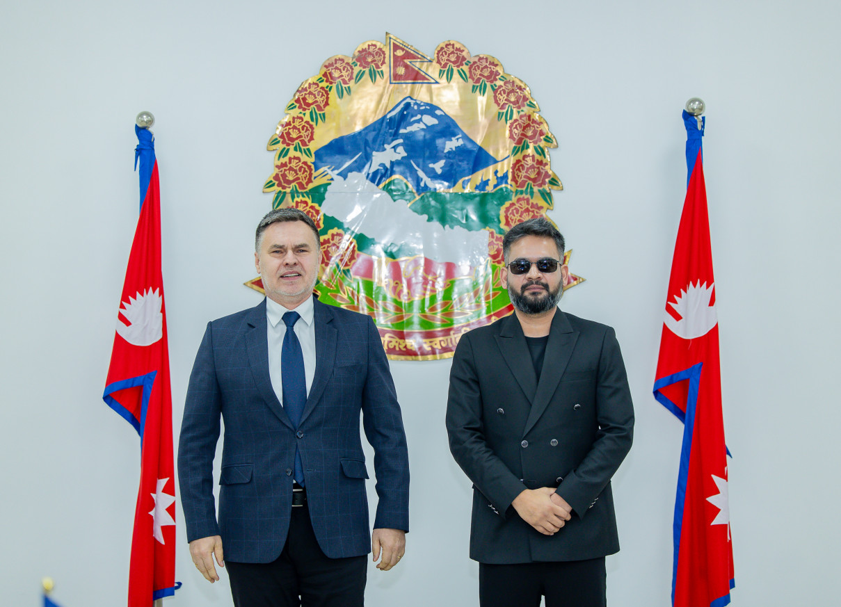 H.E. Mr Robert Maxian, Slovakia