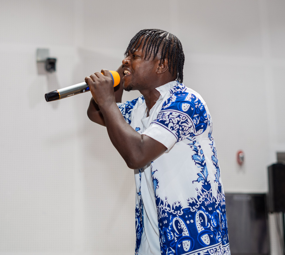 Osman Tao, second runner up performing on stage 