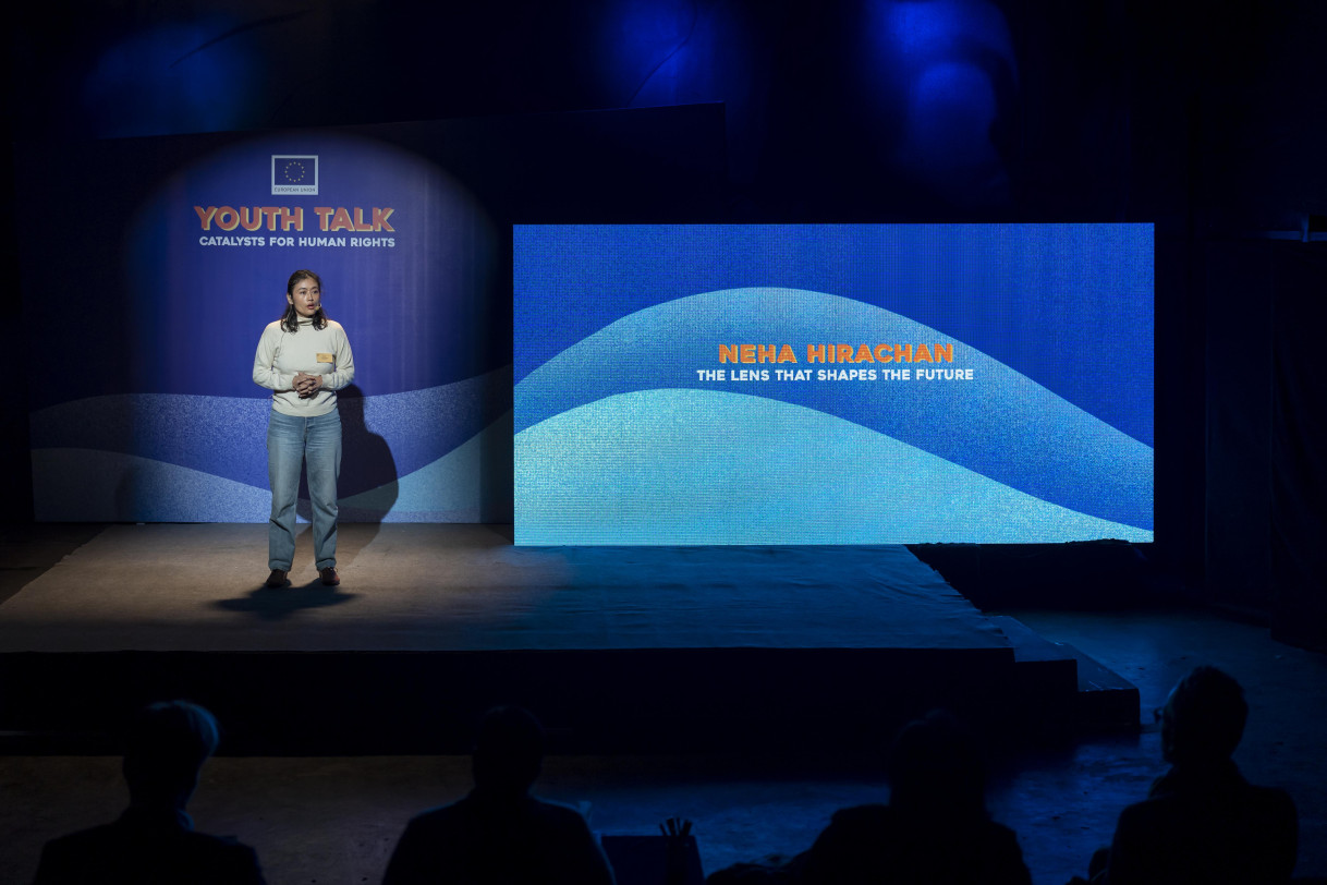 Neha Hirachan on the stage.