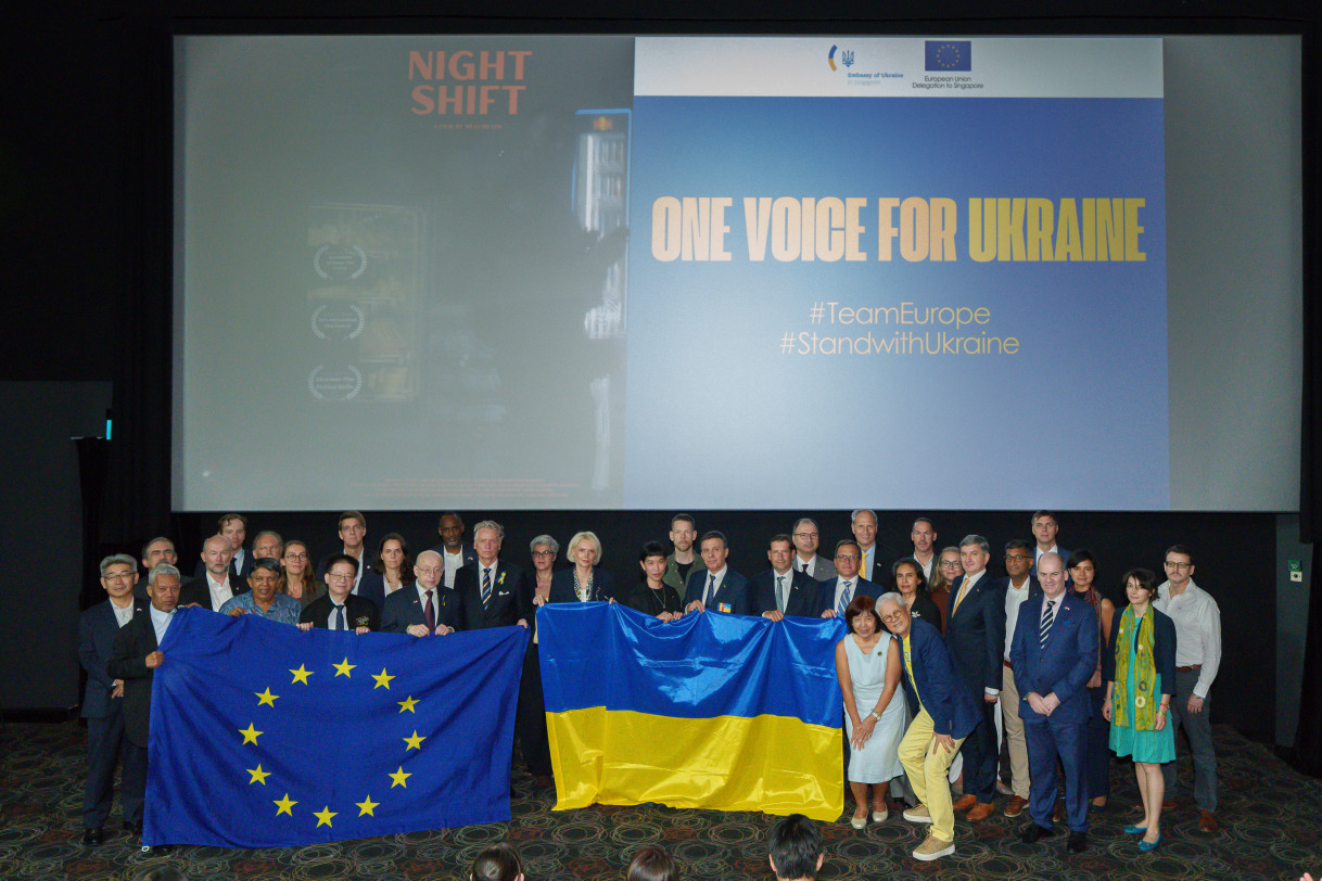 Ambassadors from all continents stand together in solidarity 