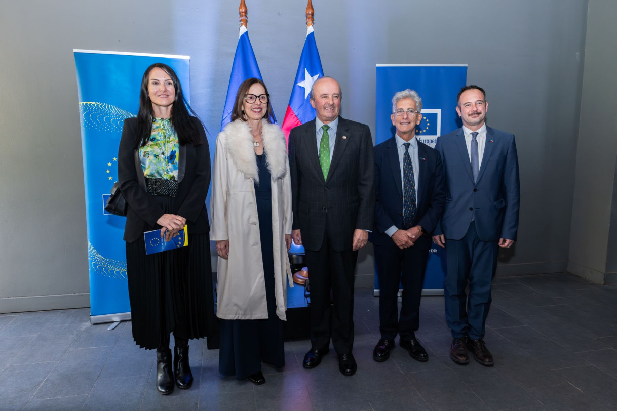 UE_Ministro (s)