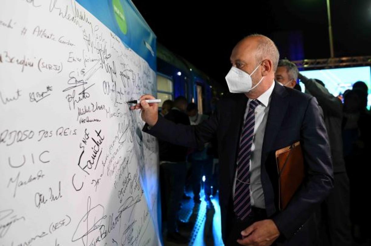 Connecting Europe Express