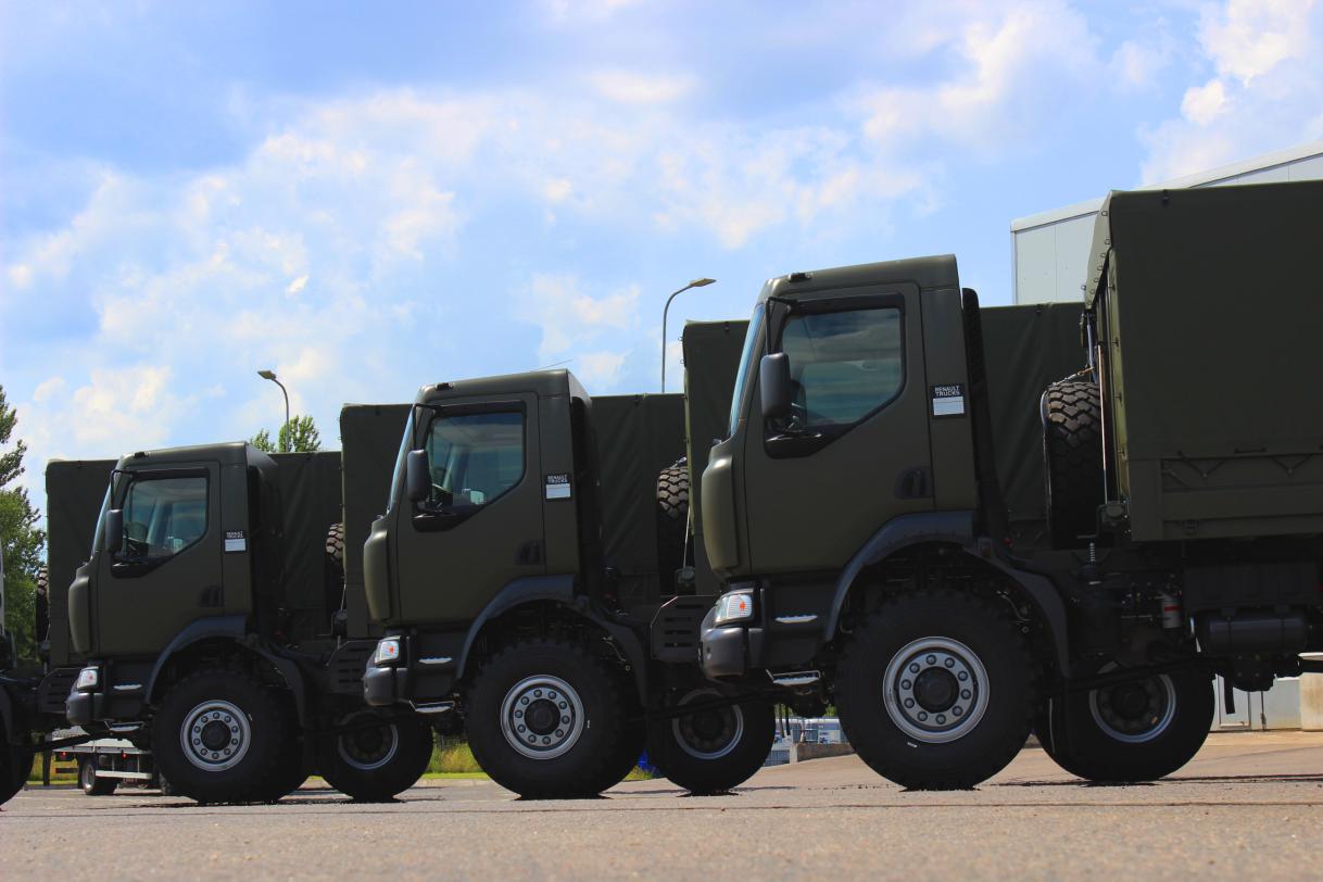 off-road trucks delivered to the Armed Forces of Ukraine