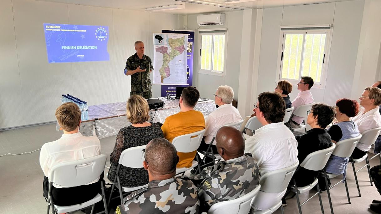 Members of the Finnish Parliament visit  EUTM Mozambique