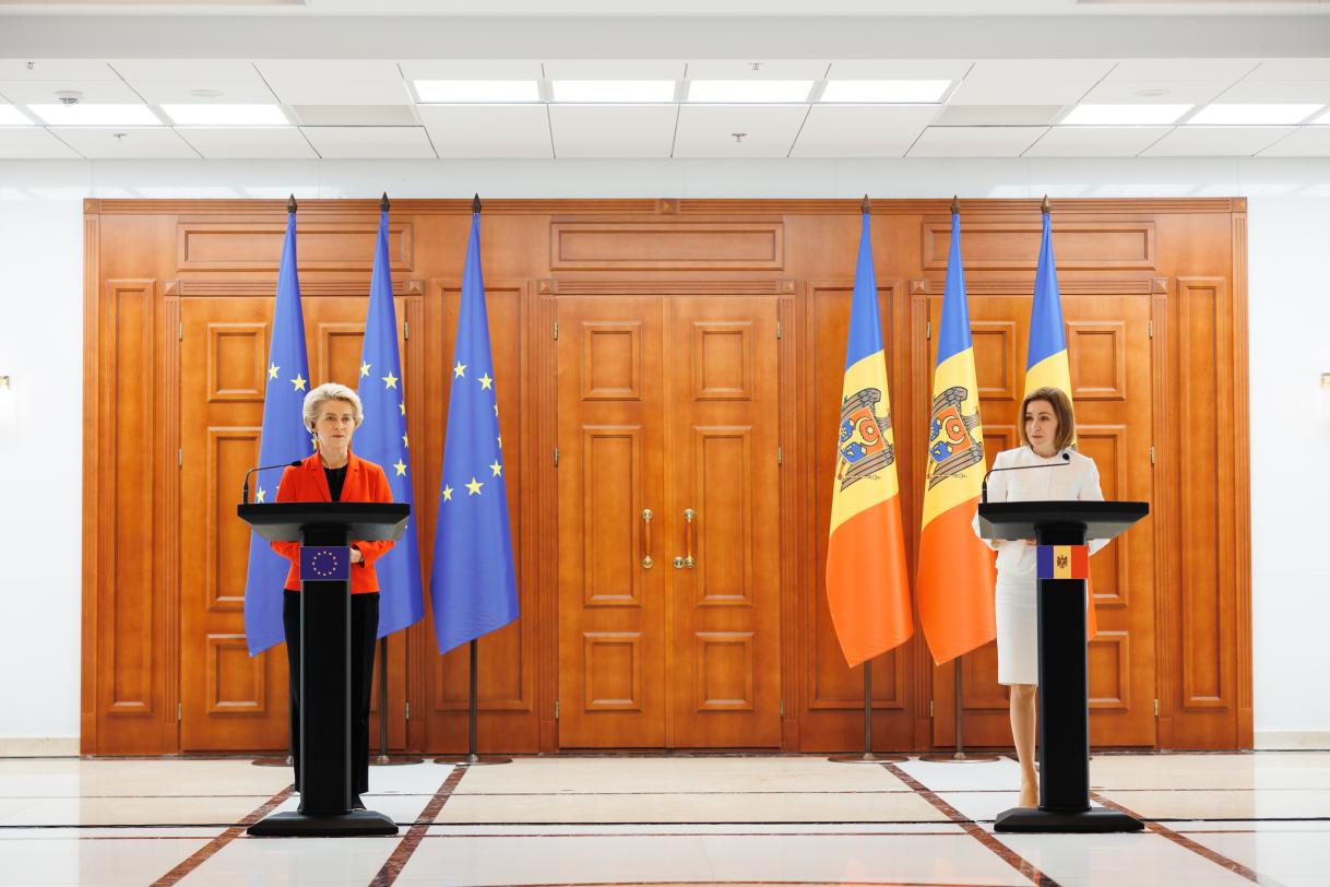 Joint press conference with Moldovan President 
