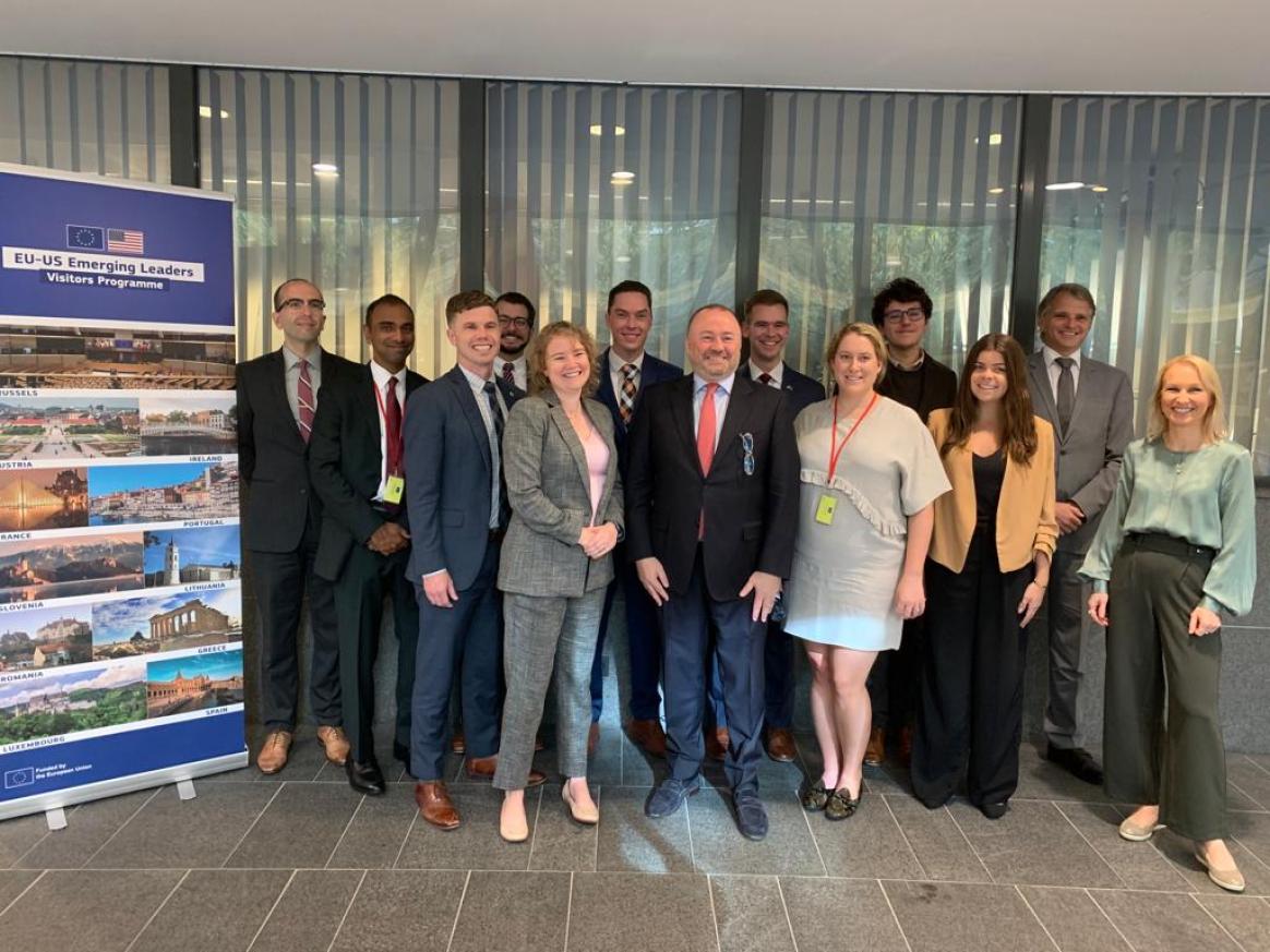 Family photo with EEAS AMERICAS Managing Director Brian GLynn