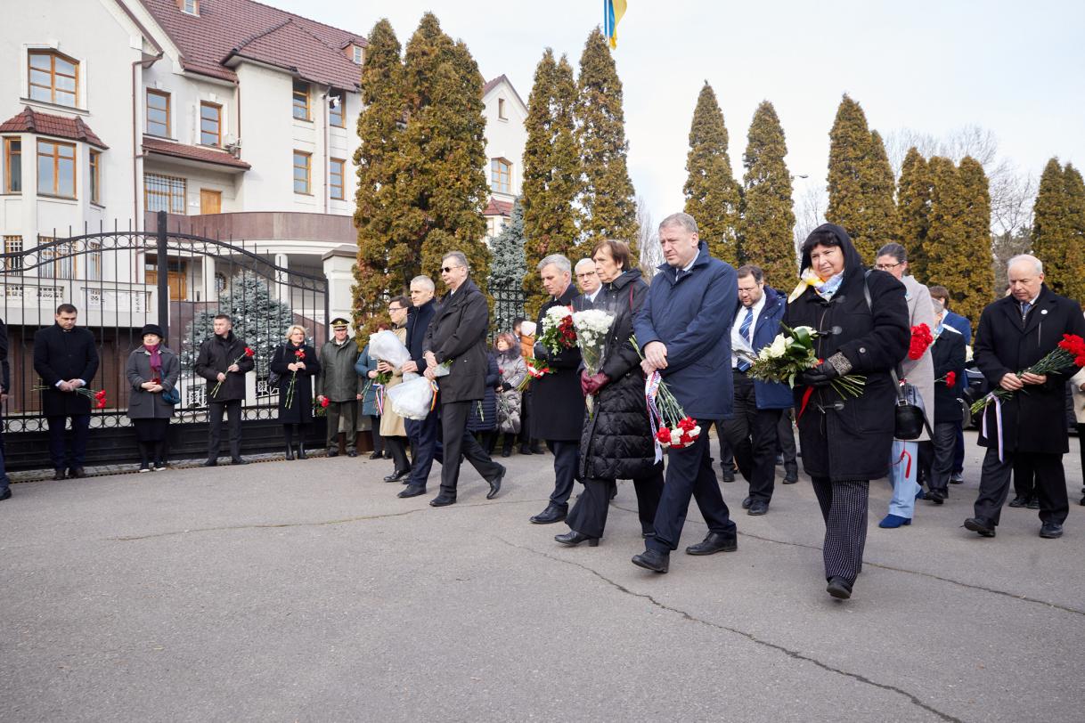 Embassy of Ukraine to the Republic of Moldova: EU Ambassador and Member States Ambassadors at the ceremony to mark one-year of Russia's invasion on Ukraine 