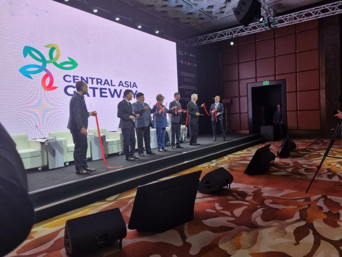 The “Smart trade” panel also launched the “Central Asia Gateway” informational portal