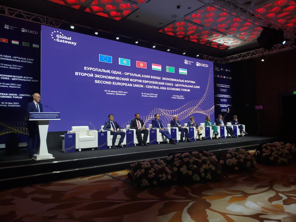Last panel, moderated by Director Peter Ustubs of DG INTPA “C”, discussed the two presentations, and the topic of “Enhancing Trade and Transport Connectivity between the EU and Central Asia”