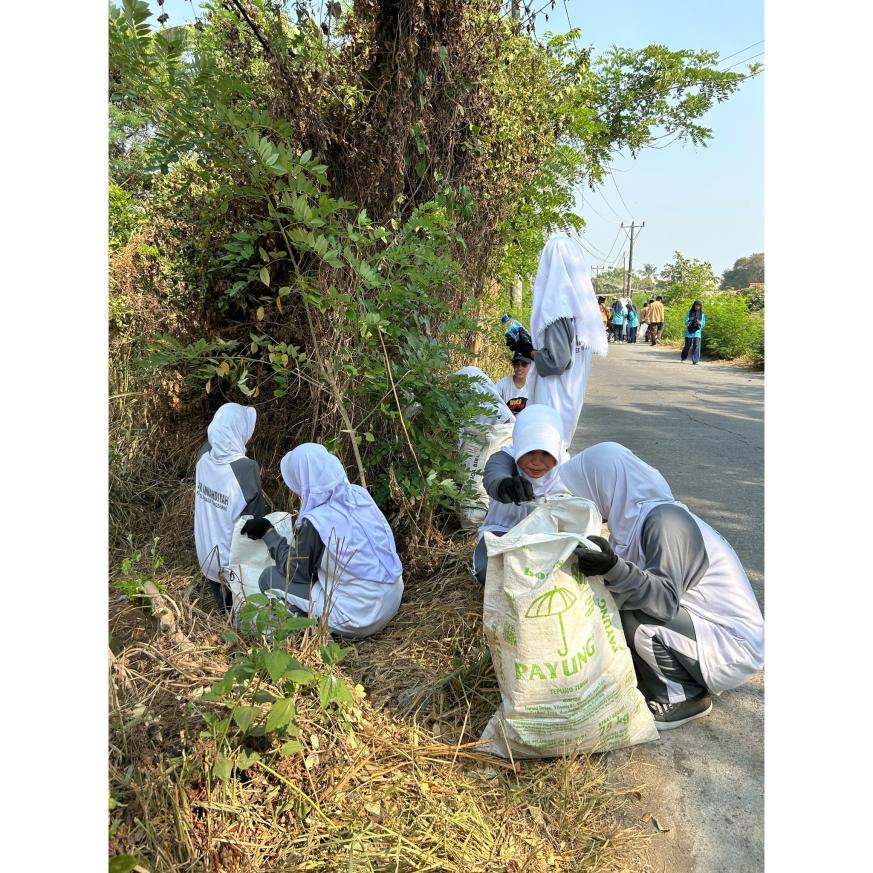 EU-ASEAN Green Diplomacy Week 2023 in Indonesia: Waste Bank Tour
