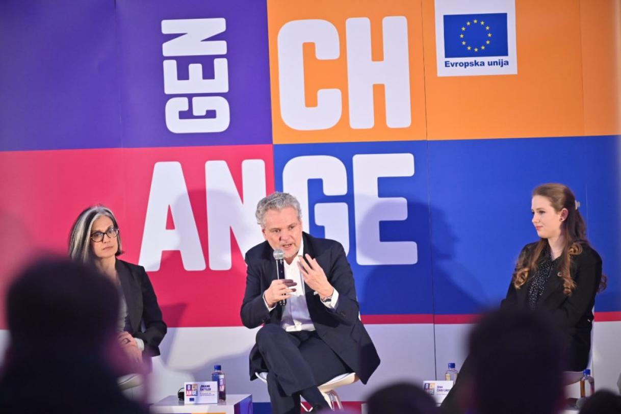 Ambassador Sattler and Students Discuss a Greener Future in Zenica, and launch #GenChange Project