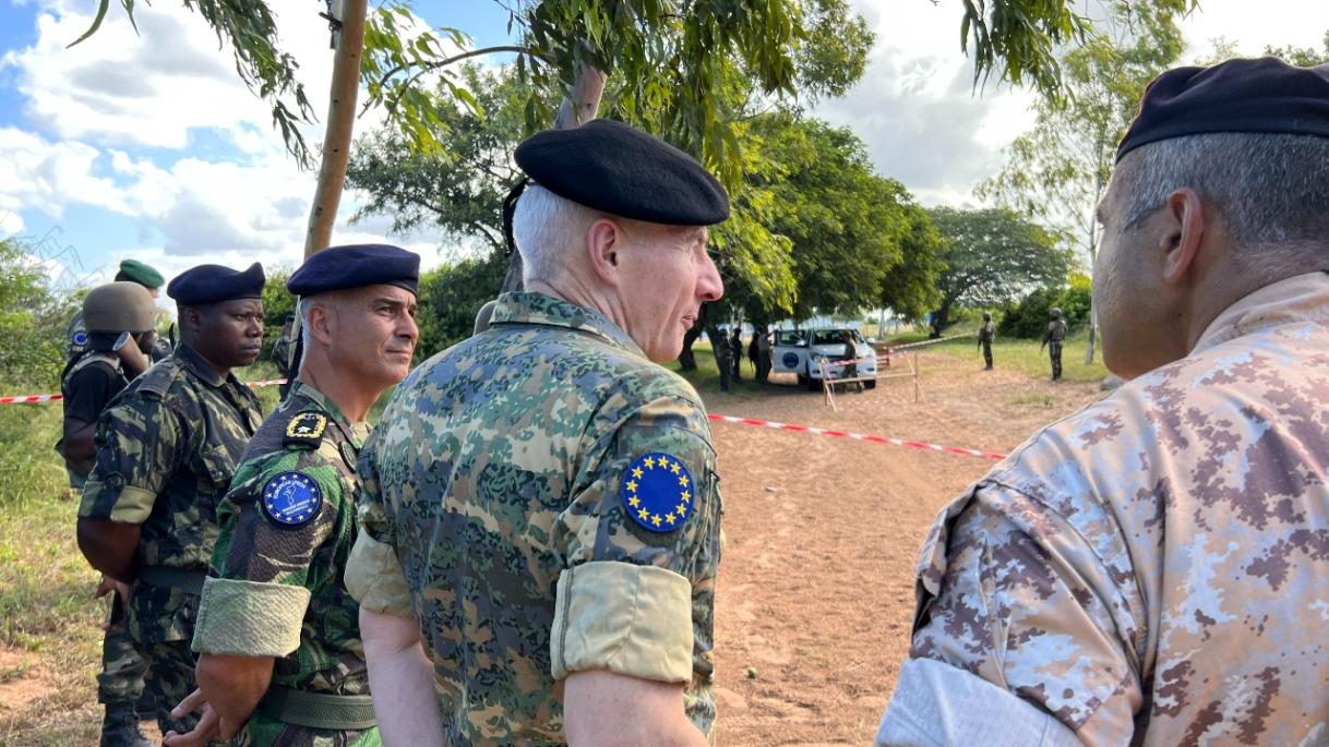 EUTM Mozambique welcomes the Chairman of the European Union Military Committee