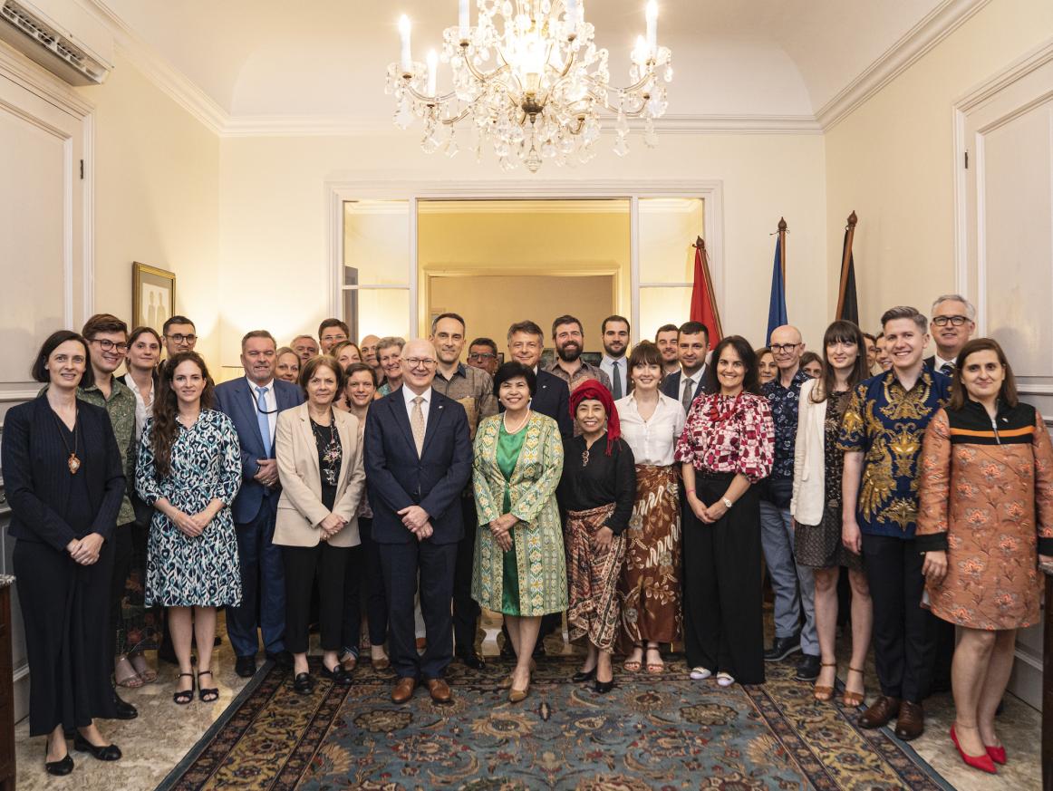 Discussion hosted by the Belgian Embassy