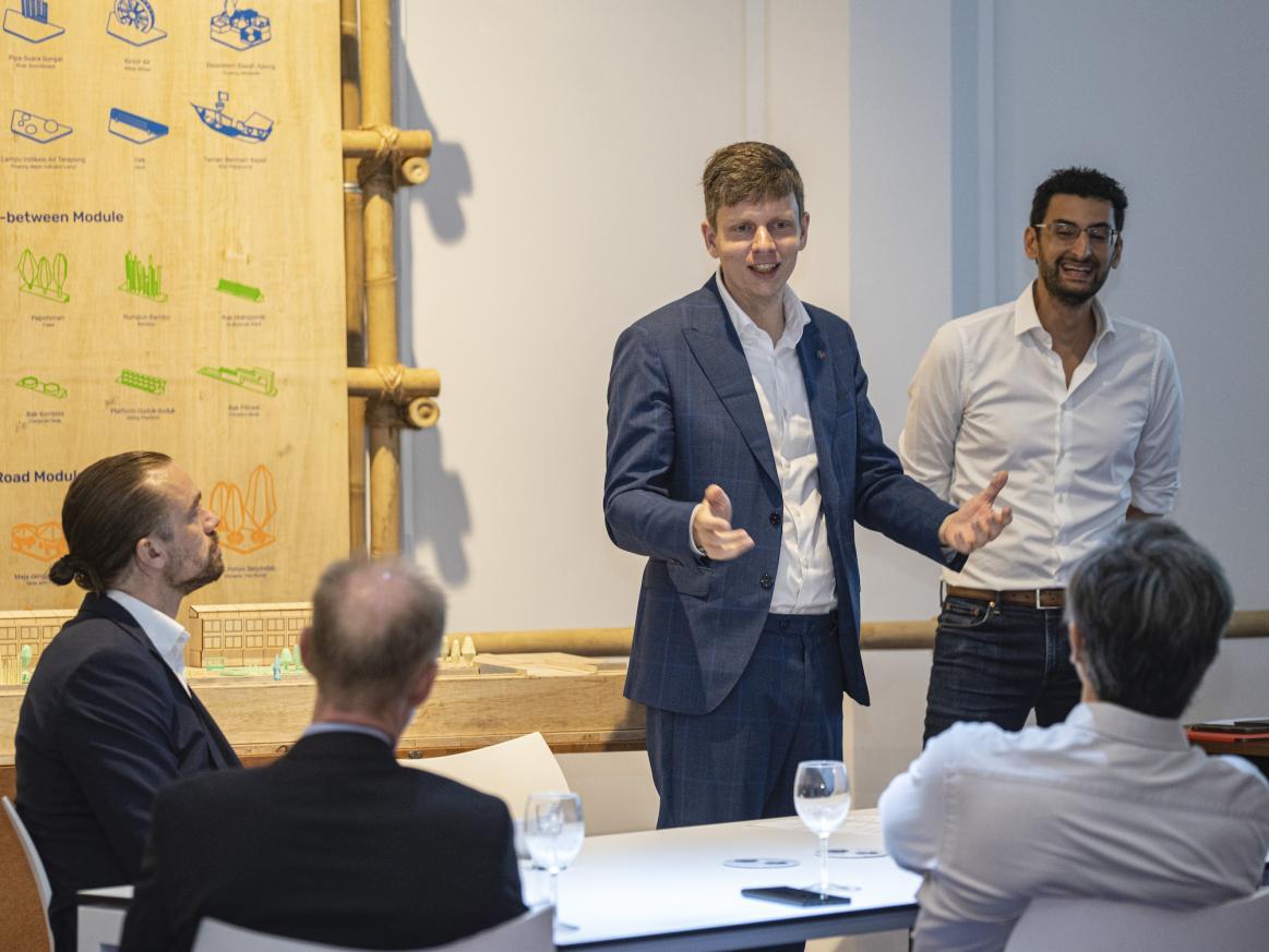 Discussion hosted by the Netherlands Embassy