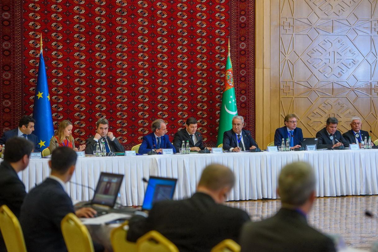 Participants of the Joint EU-Turkmenistan Energy Conference 