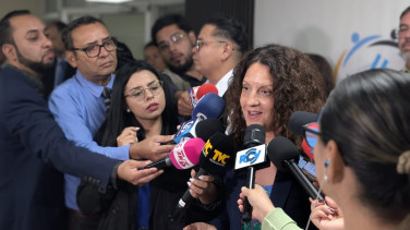 20251014 Tania Marques prensa CNE