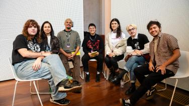 Emilio Papimija with the participants of IntimAct