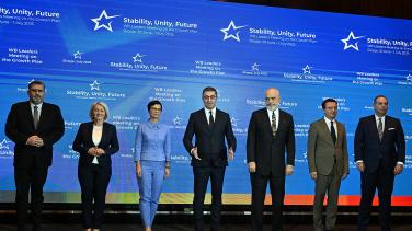 WB leaders standing alongside Commissioner Marta Kos