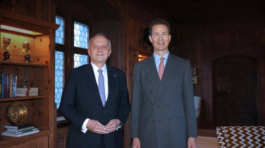Ambassador Künne presents credentials to H.S.H. Hereditary Prince Alois
