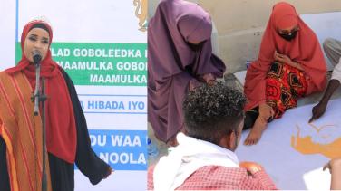 Marka residents in Somalia in  participating in  Arts and Culture Festival aimed at bringing together youth and artists to enhance the role of arts in peacebuilding and reconciliation