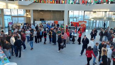 Picture of students participating in the Reykjavik University's International Day
