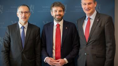 Laurent Muschel, Jan Christian Vestre og ambassadør Nicolas de La Grandville