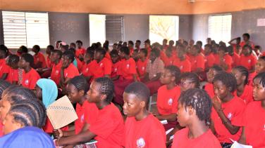 Des échanges entre femmes modèles et jeunes filles pour soutenir le leadership féminin au Burkina Fa