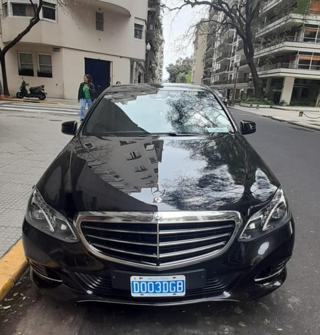 Foto Mercedes Benz E400_1
