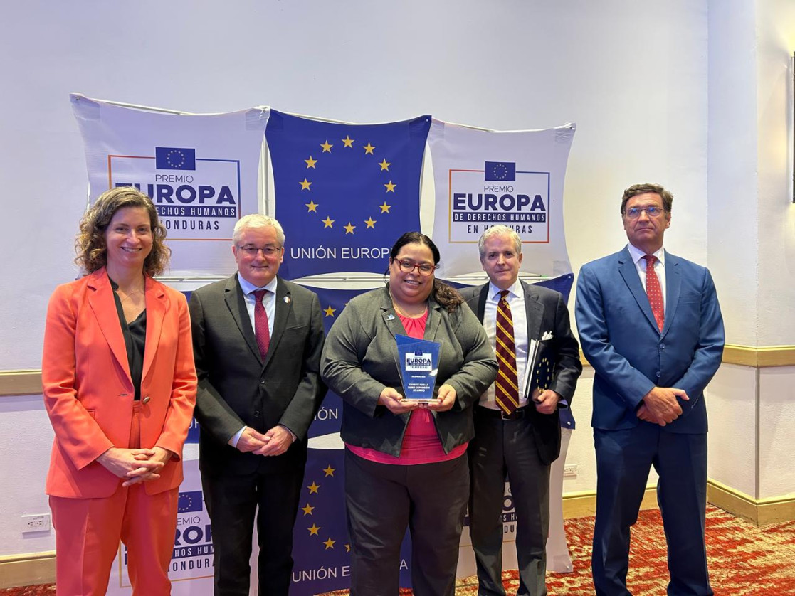 AmandaPonceyEmbajadores