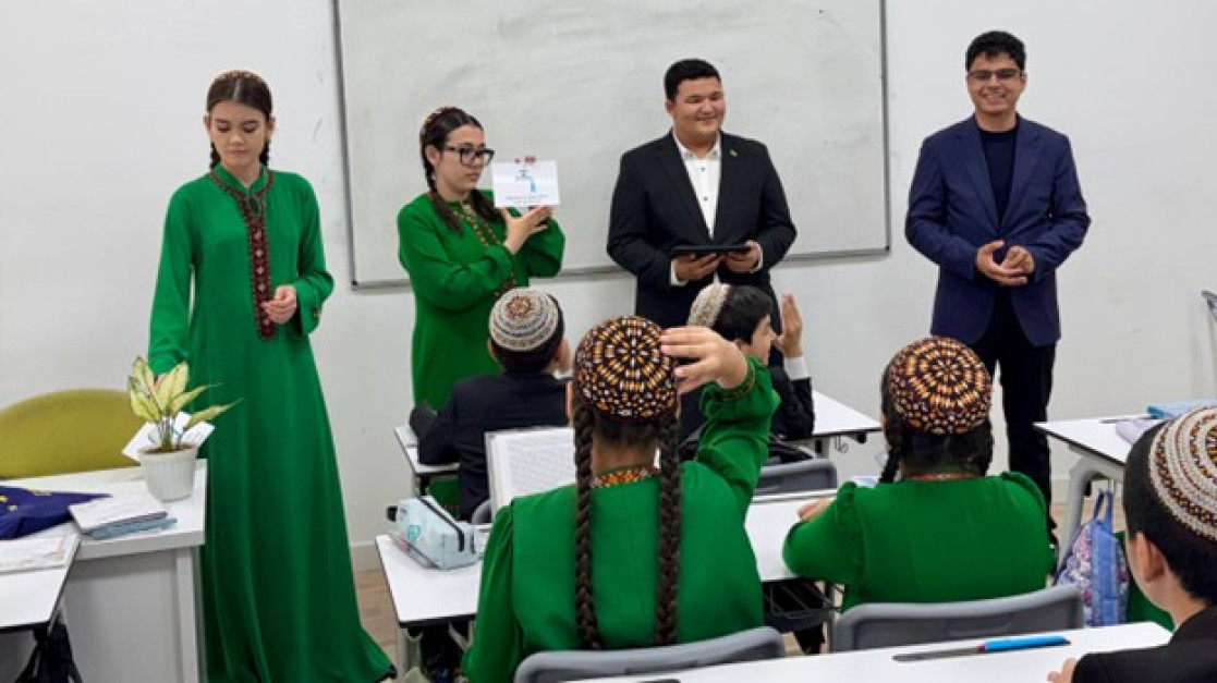 Eco-Mentoring project promotes environmental awareness among school students in Ashgabat