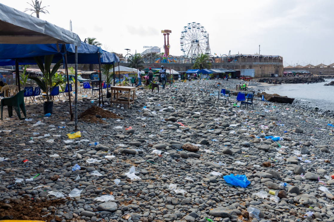 La plage avant le nettoyage