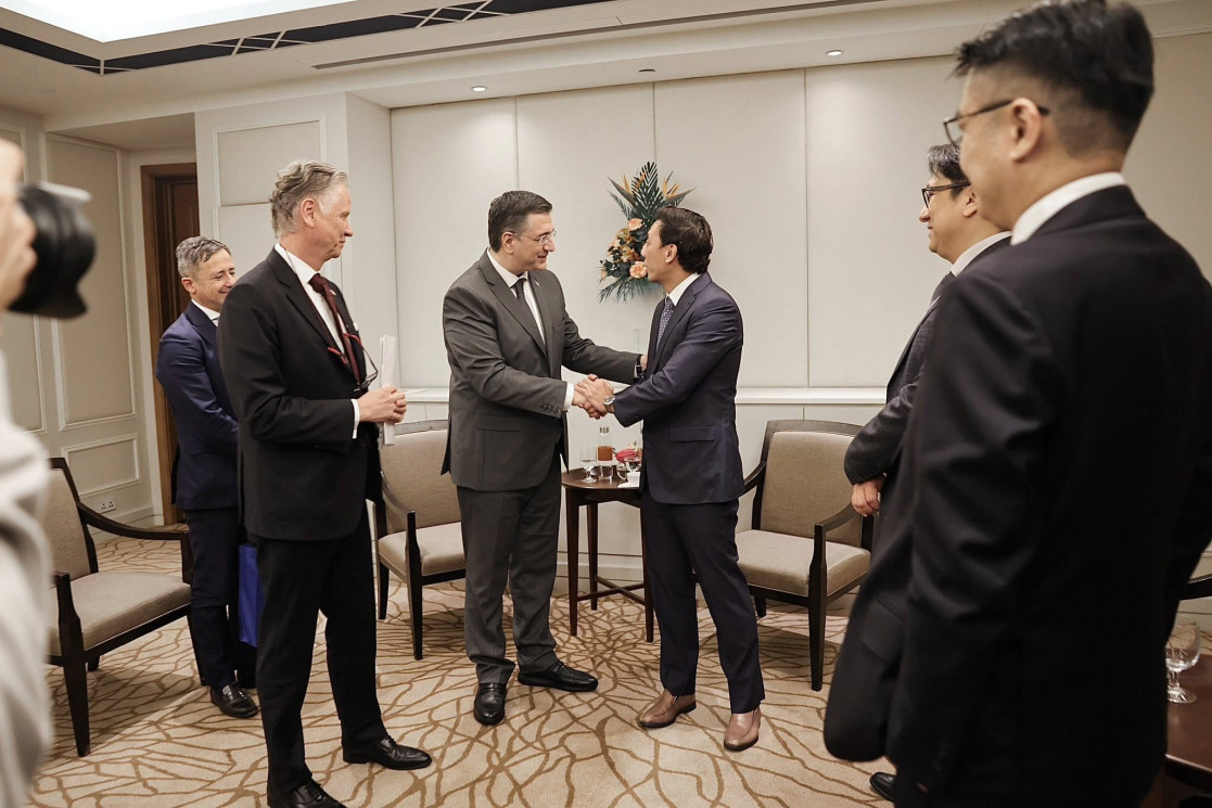 Meeting with Singapore's Acting Minister for Transport Jeffrey Siow