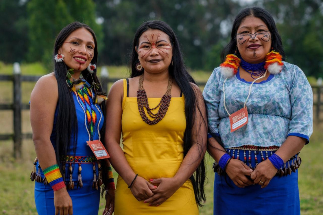 3 Indigenous women from Colombia