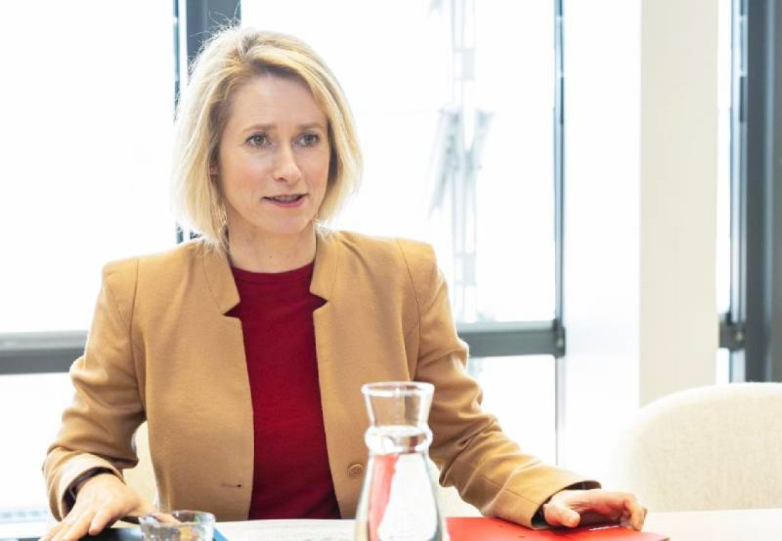 HR VP Kaja Kallas at a conference table.