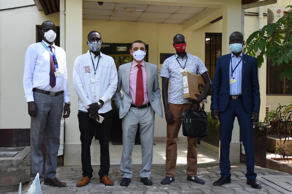 Group photo at the mini prize award ceremony