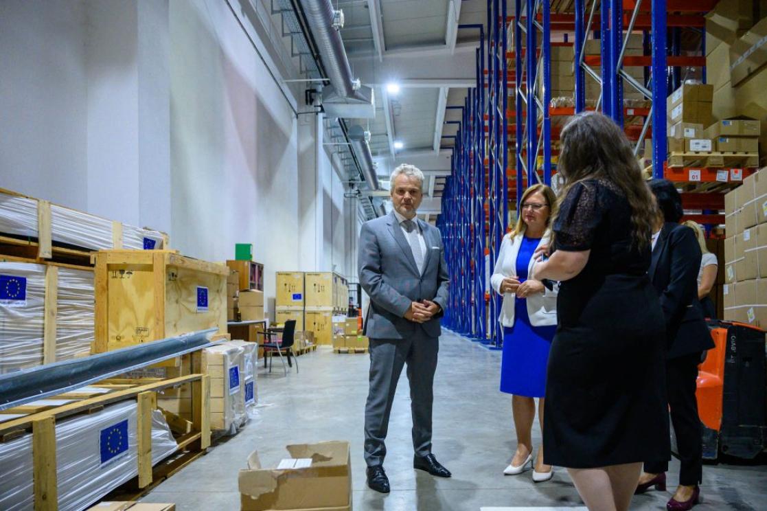 Health institutions in BiH receive 253 cold chain refrigerators for efficient storage of vaccines