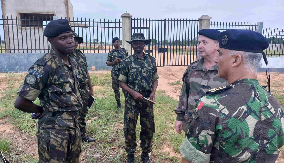 The Director MPCC visits EUTM Mozambique