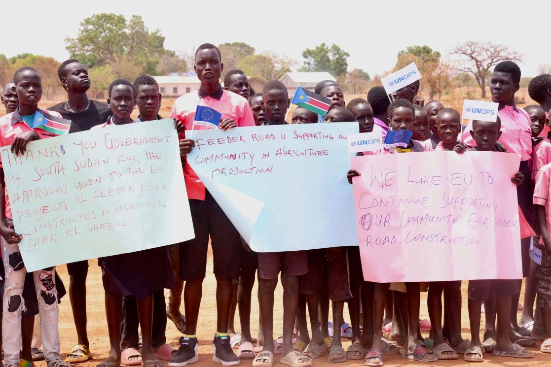 Students welcoming the delegation from Juba