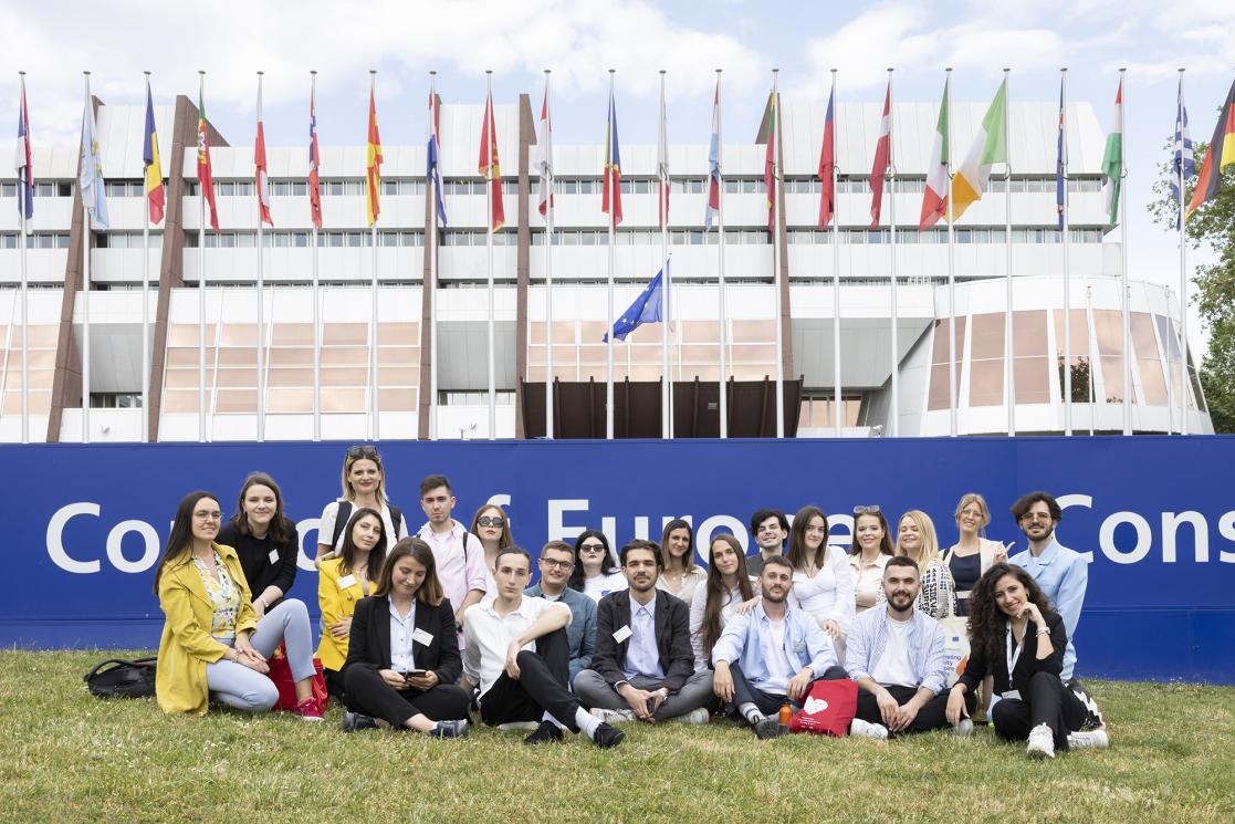 YEAs in front of the Palais de l'Europe