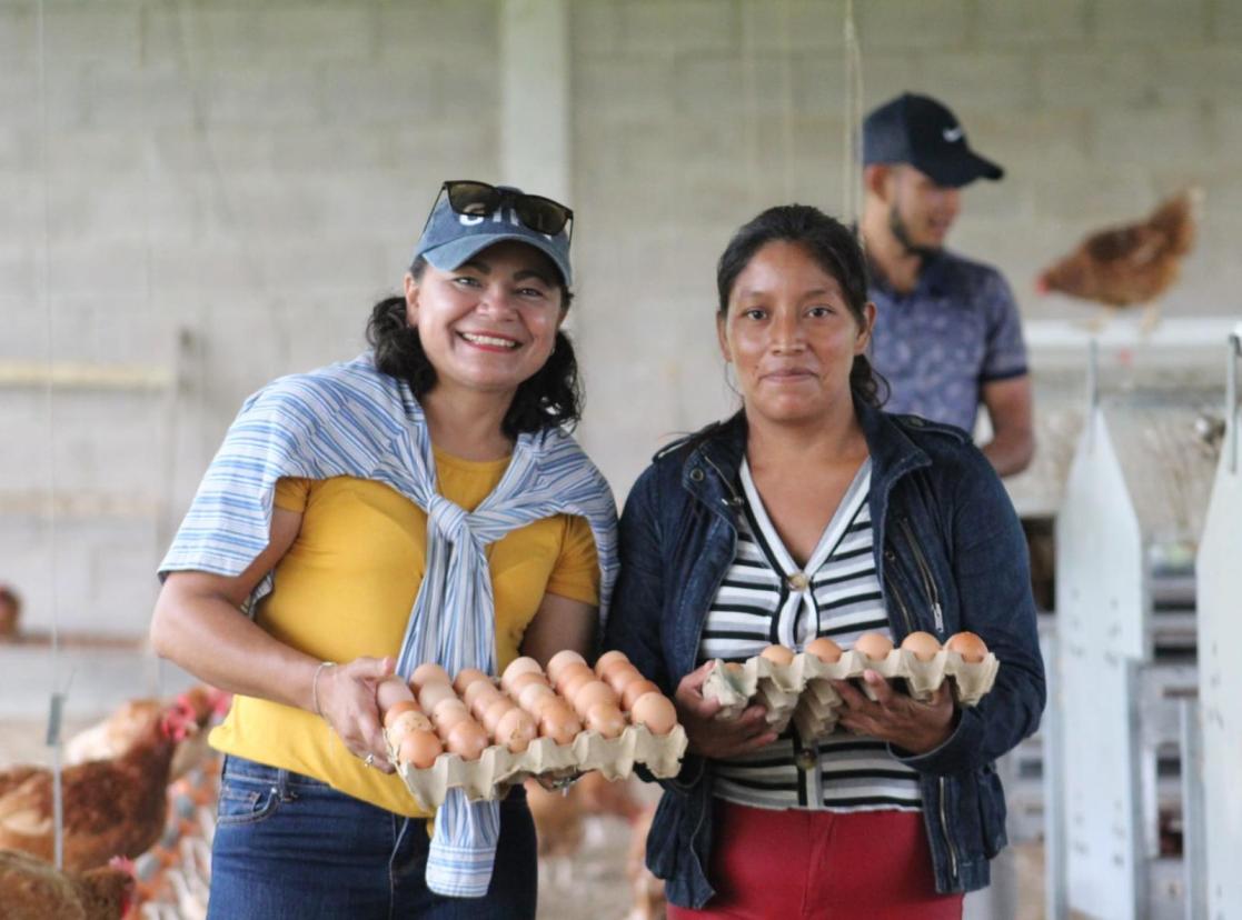 Mujeres Rurales Honduras aves