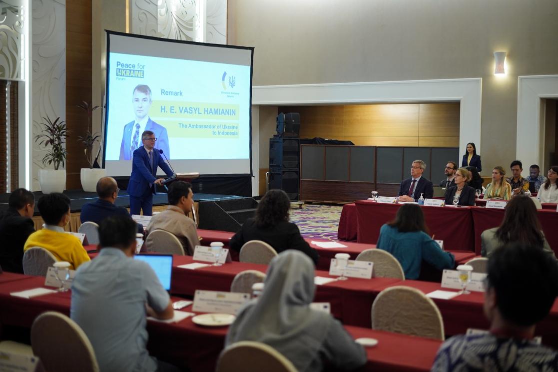 Vasyl Hamianin at Peace4Ukraine Forum